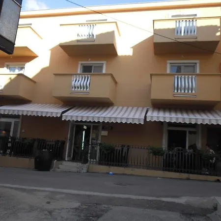 Apartment Nicole Biograd Na Moru