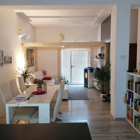 Apartment Nicole Weißenburg